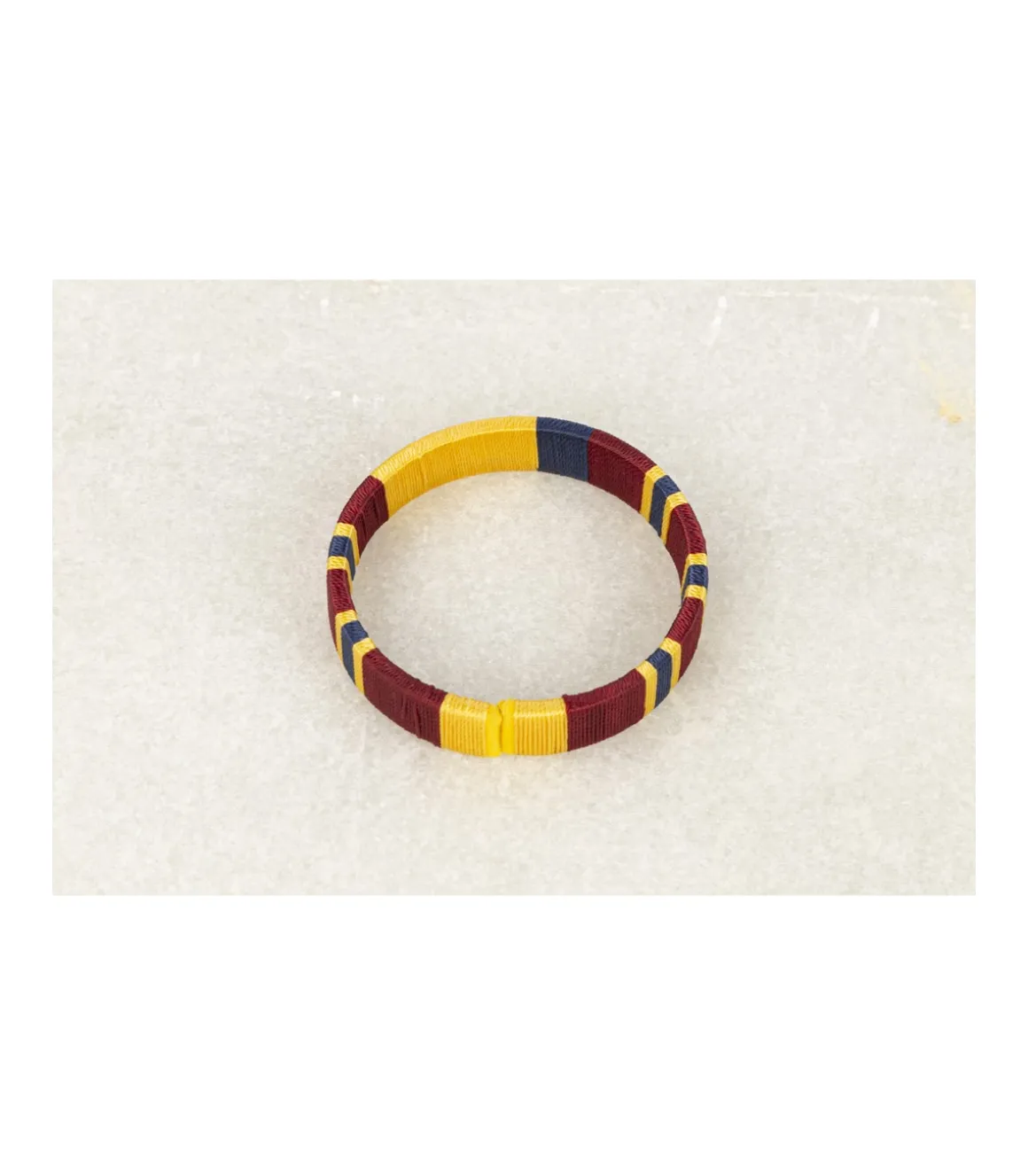 Brazalete Hilos Tri-color