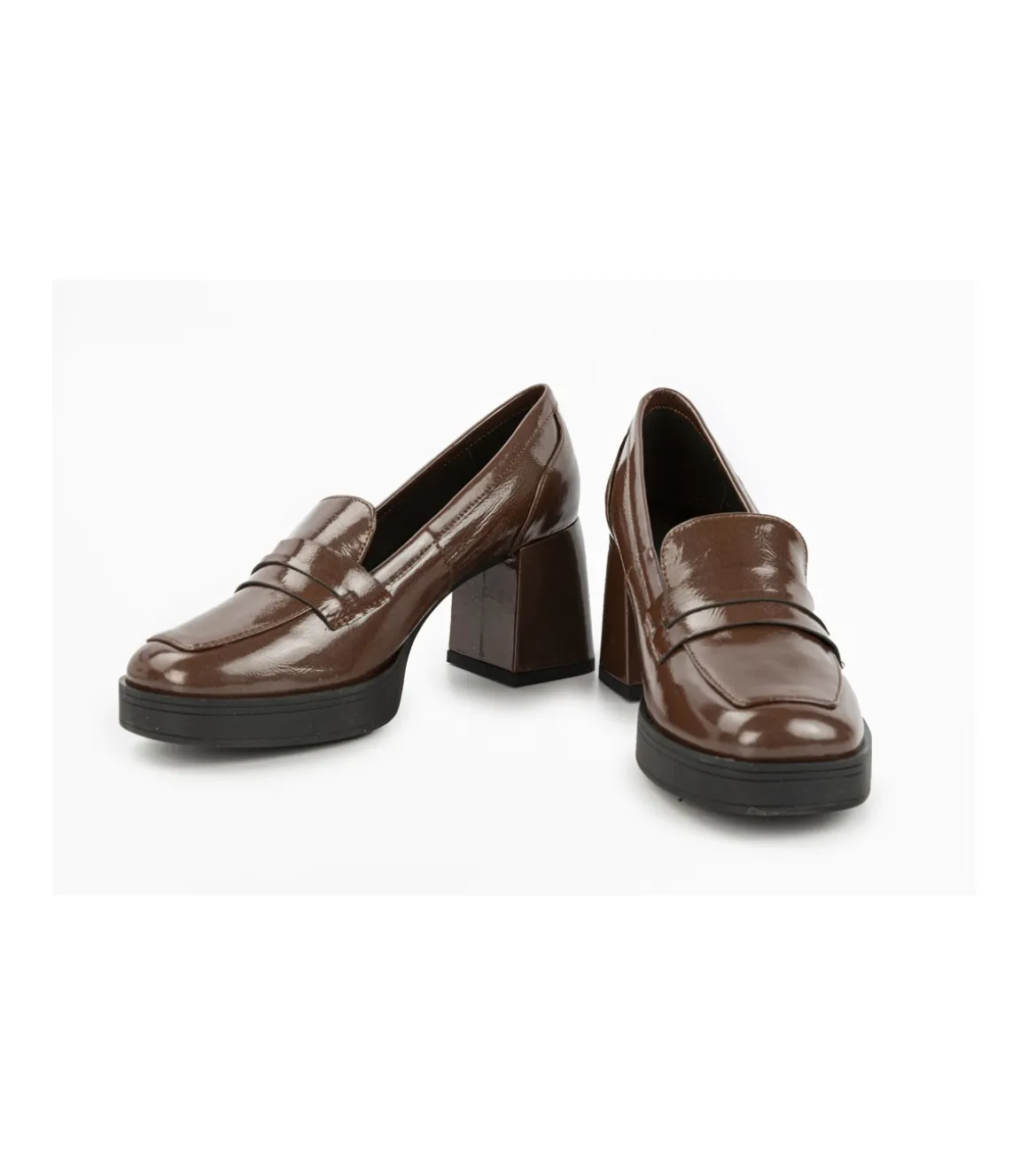 Zapato Mocasin Con Tacon Charol Mauve